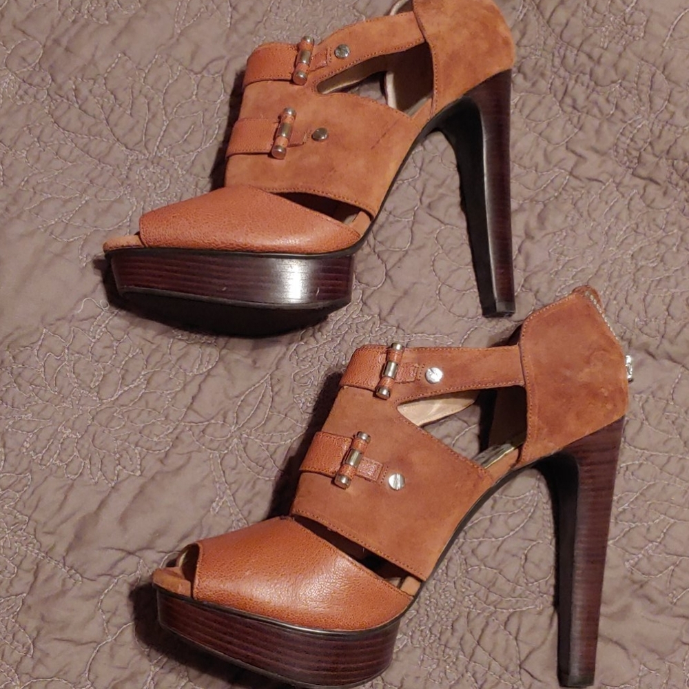 Michael Kors Heels like new